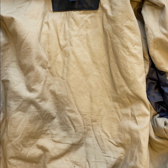 Banana Republic 100% Genuine Leather Jacket - Picture 13 of 16